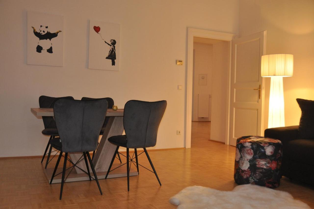 Wunderschone Altbauwohnung In Zentraler Lage Wien Ngoại thất bức ảnh