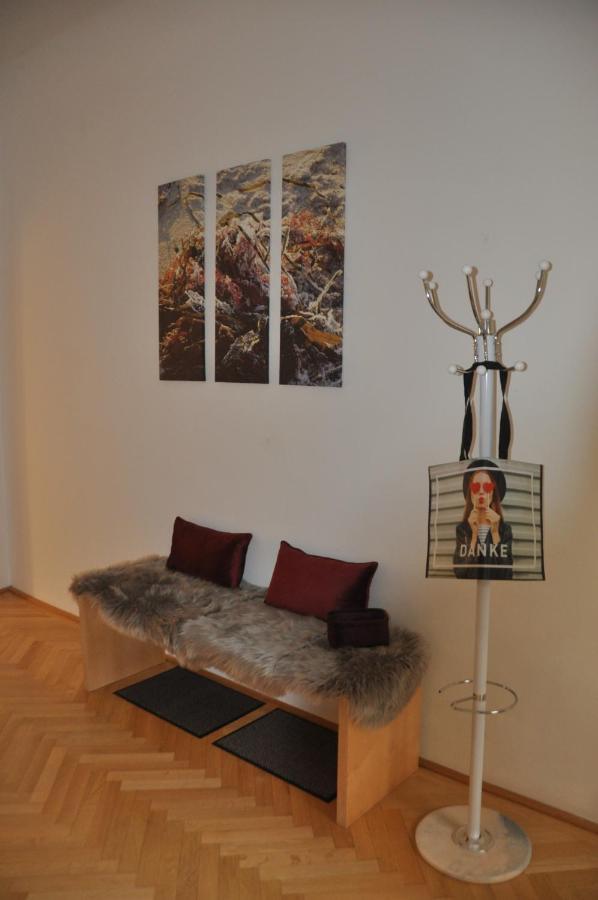 Wunderschone Altbauwohnung In Zentraler Lage Wien Ngoại thất bức ảnh